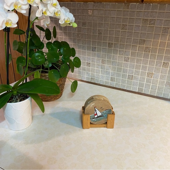 Vintage Coaster set hand painted Sail boats set of 4 with stand - Picture 2 of 9